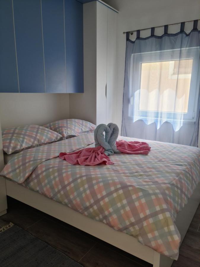 Apartmani Rudi Anić Eksteriør billede